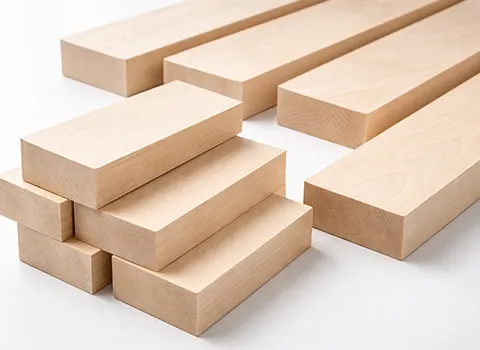 [REPLACE] Maple wood coaster with pale, uniform grain